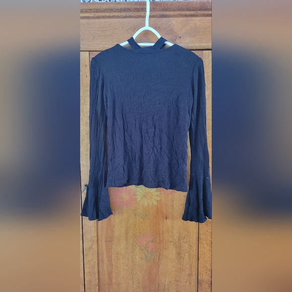 Womens size medium long sleeve - Picture 2 of 5